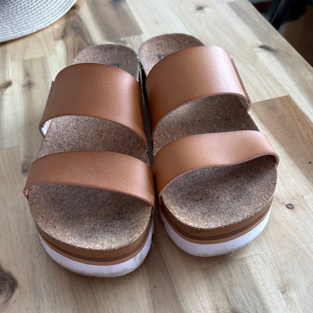 Reef Tan Sandals with White Soles